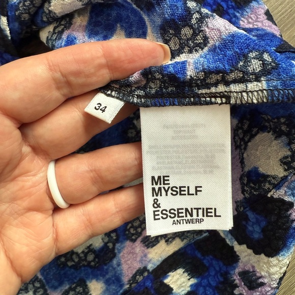 ESSENTIEL ANTWERP Blue Leopard Print Puff Sleeve Top - Picture 14 of 16